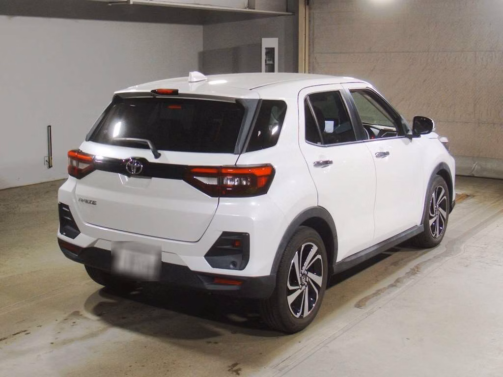 TOYOTA RAIZE