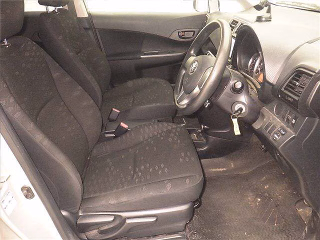 TOYOTA RACTIS