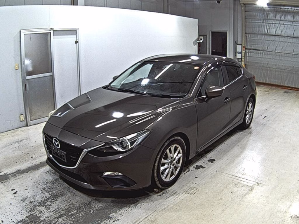 MAZDA AXELA