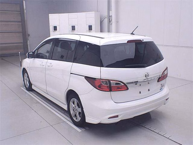 NISSAN LAFESTA