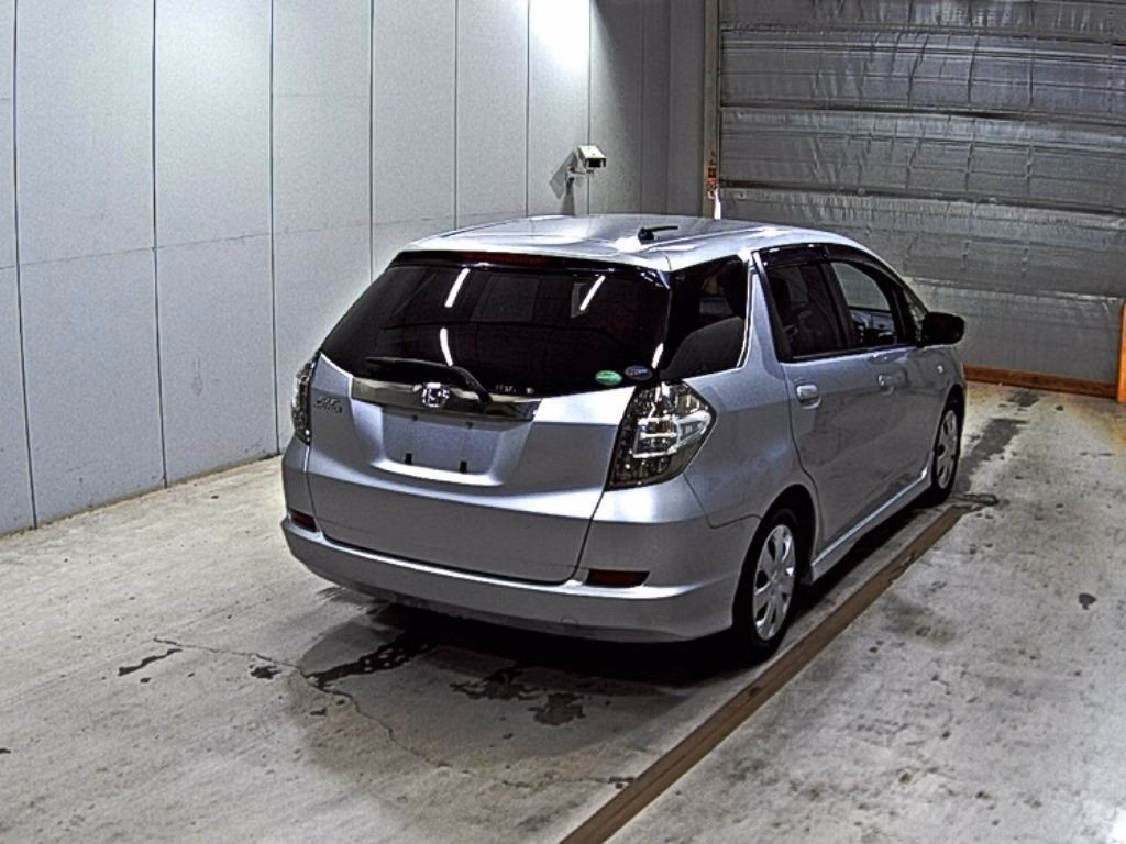 HONDA FIT SHUTTLE
