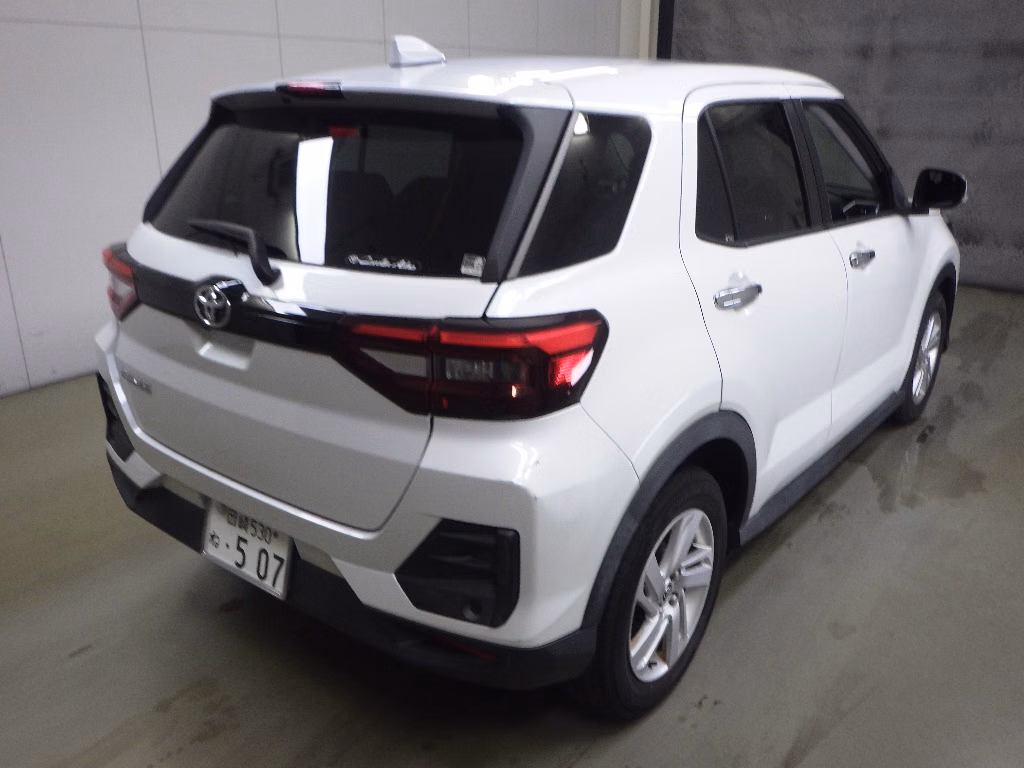 TOYOTA RAIZE