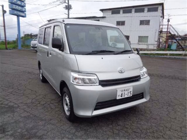 TOYOTA TOWN ACE