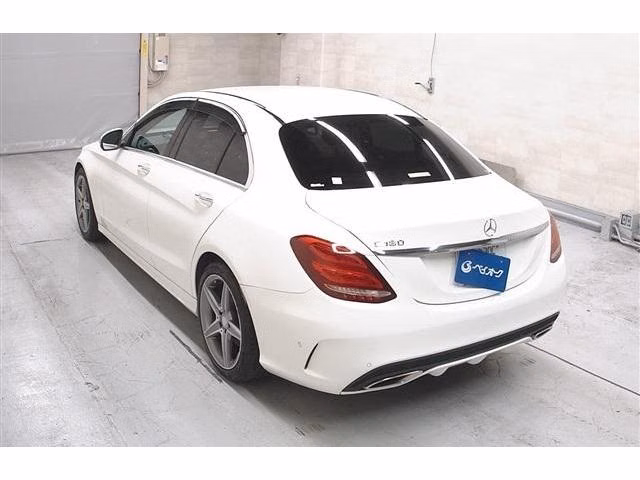 MERCEDES-BENZ C-CLASS