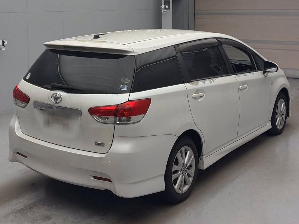 TOYOTA WISH