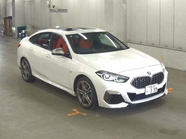 BMW 2-SERIES