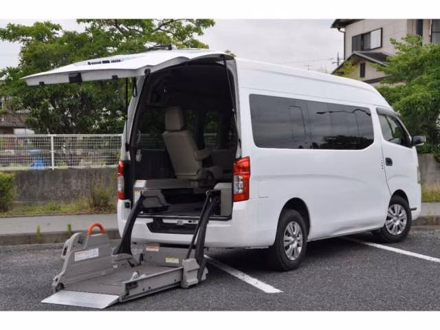 NISSAN NV350 CARAVAN