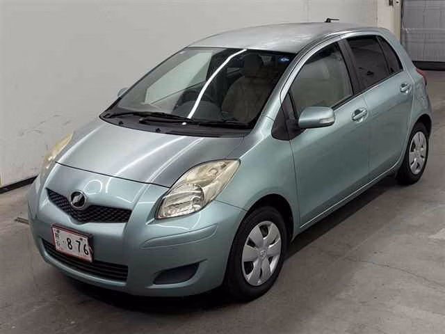 TOYOTA VITZ