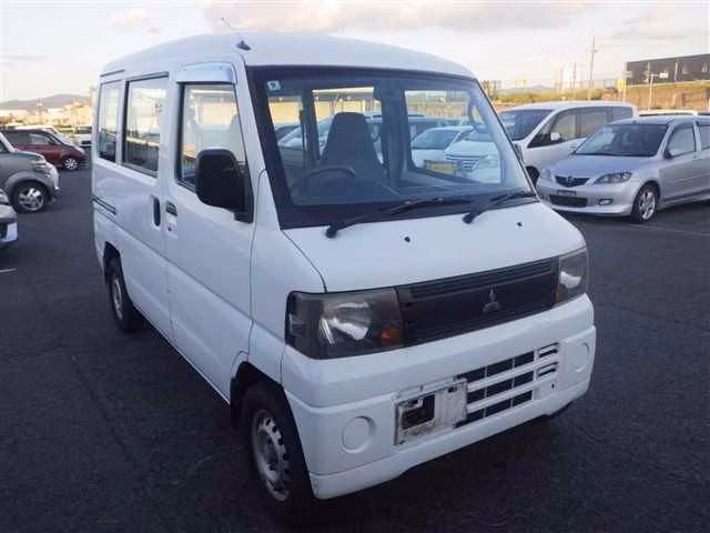 MITSUBISHI MINICAB