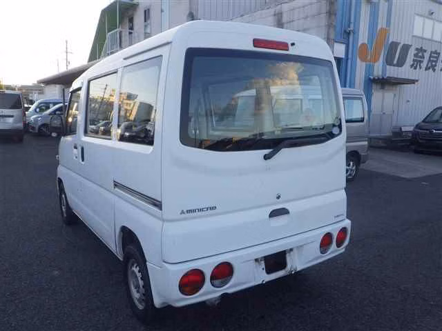 MITSUBISHI MINICAB