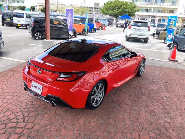 TOYOTA GR 86
