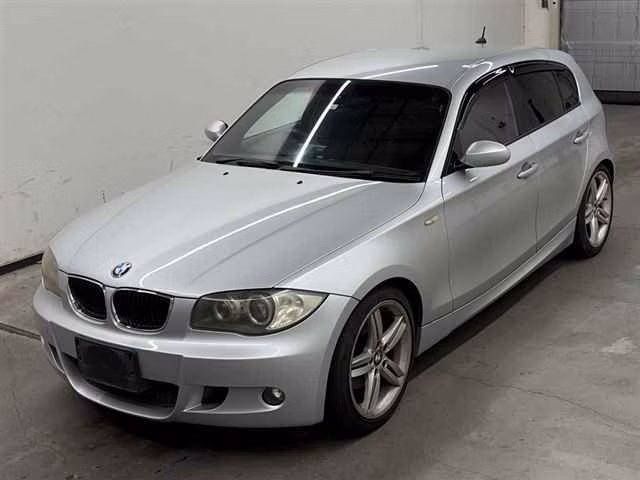 BMW 1-SERIES