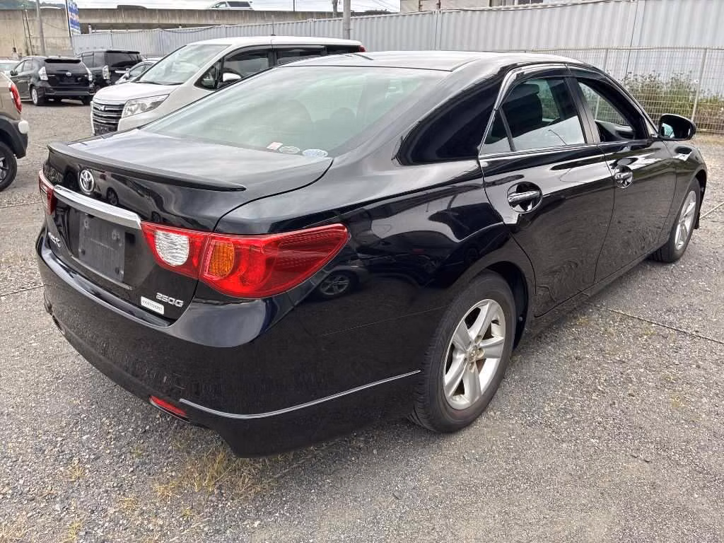 TOYOTA MARK X