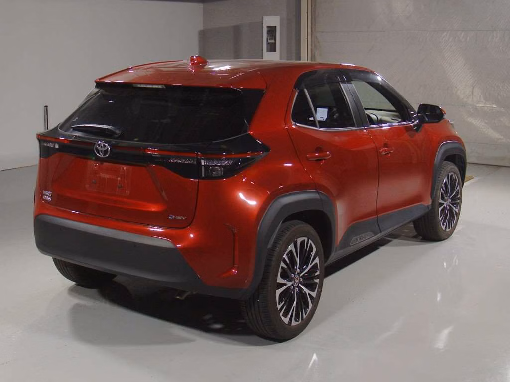TOYOTA YARIS CROSS