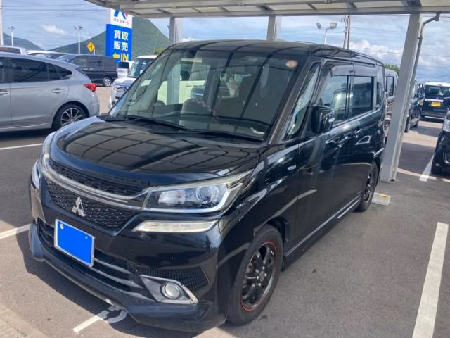 MITSUBISHI DELICA D:2