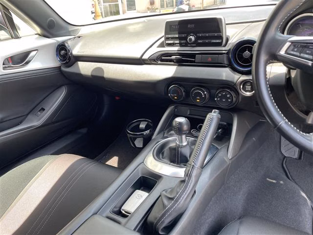 MAZDA MX-5