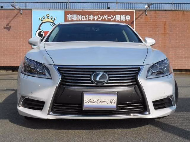 LEXUS LS460