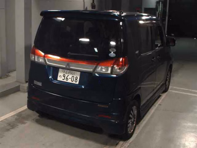 MITSUBISHI DELICA D:2