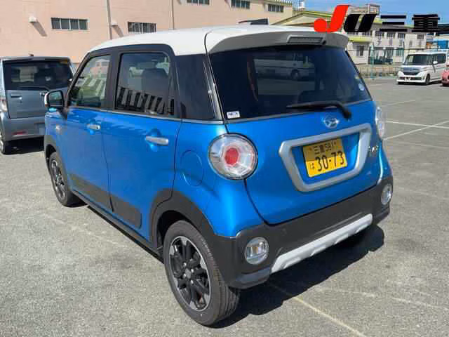 DAIHATSU CAST