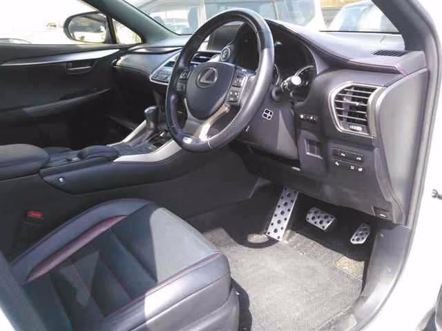 LEXUS NX200T