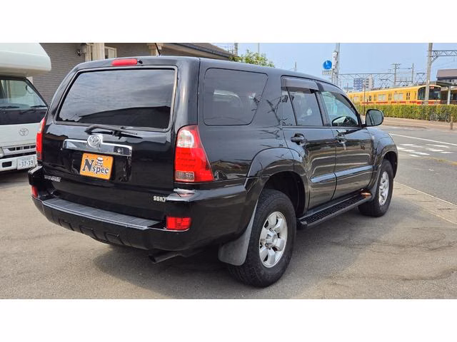 TOYOTA HILUX SURF