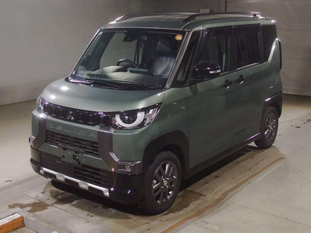 MITSUBISHI DELICA MINI