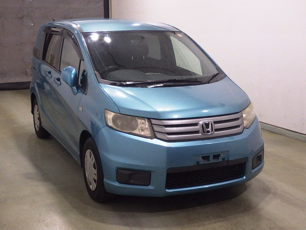Honda Freed Spike