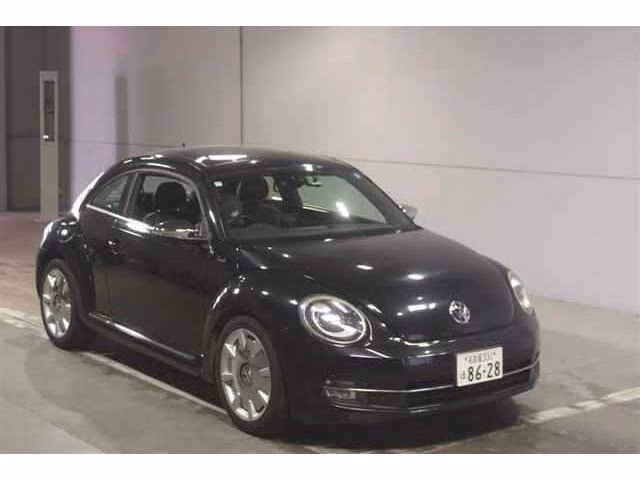 VOLKSWAGEN BEETLE