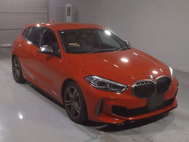 BMW 1-SERIES
