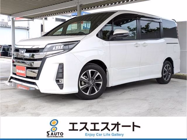 TOYOTA NOAH
