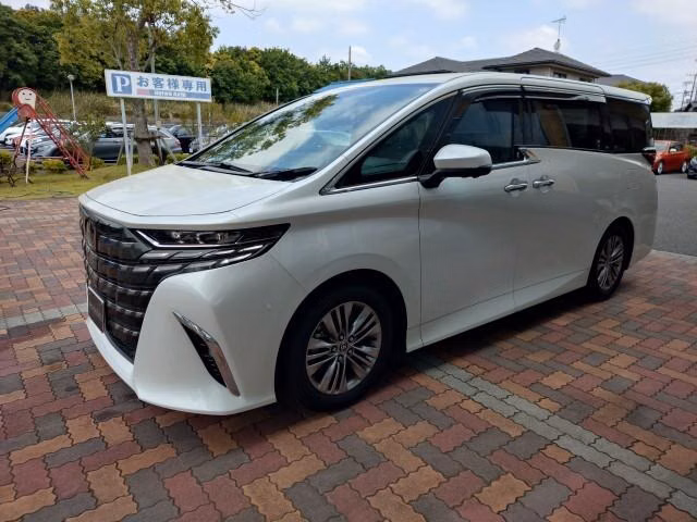 TOYOTA ALPHARD