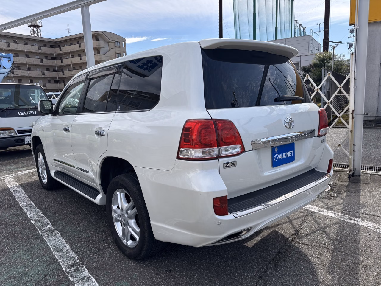 TOYOTA LAND CRUISER