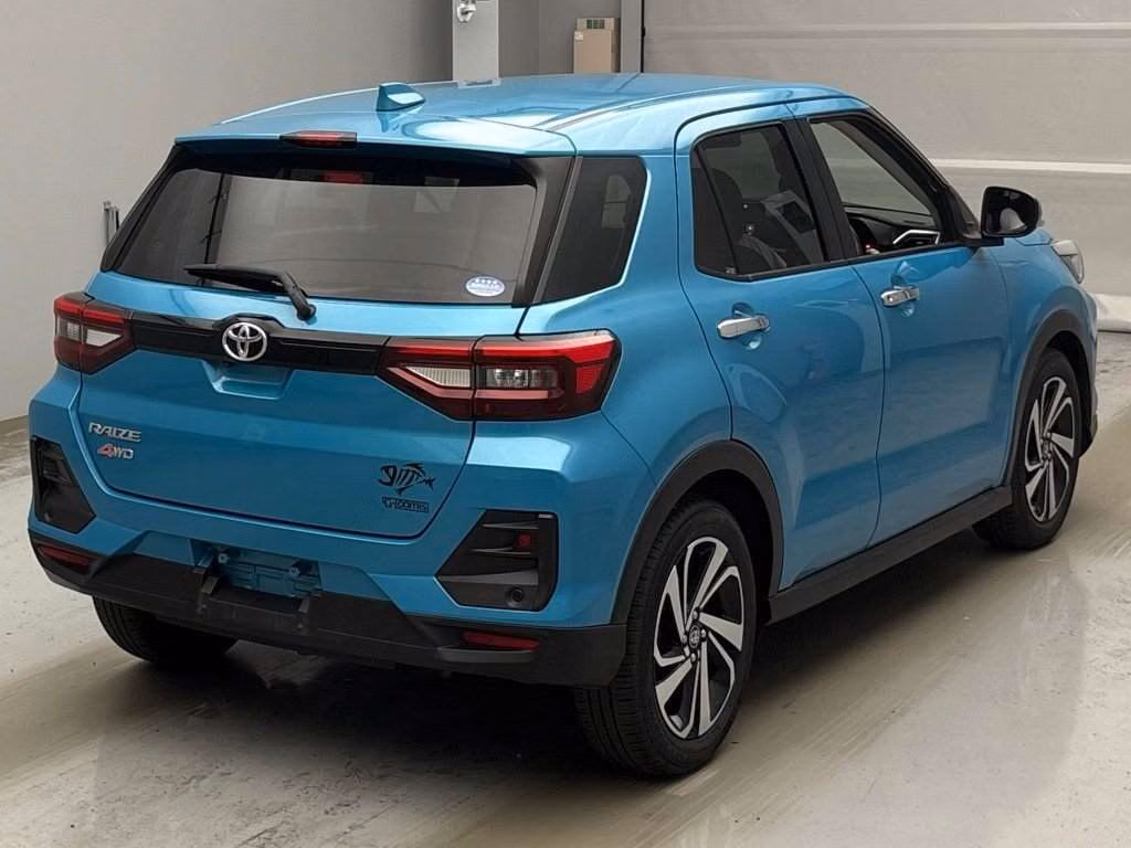 TOYOTA RAIZE
