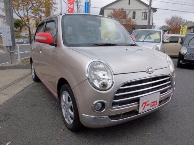 DAIHATSU MIRA GINO