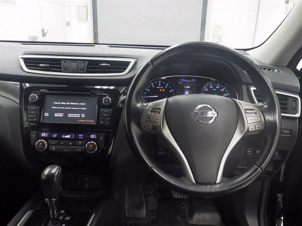 NISSAN X-TRAIL