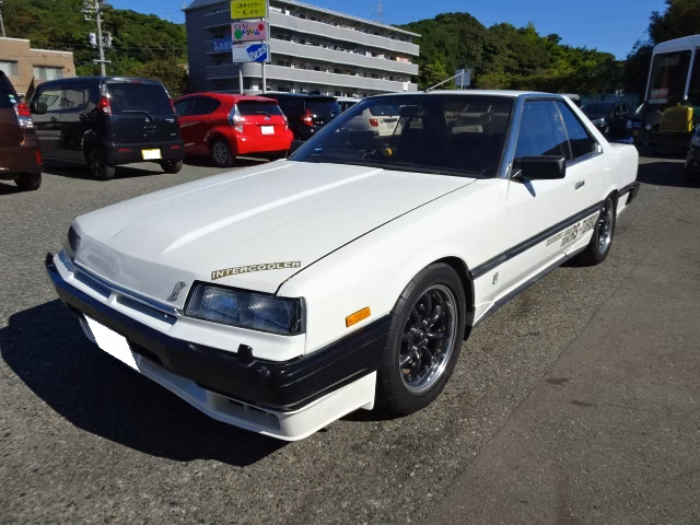 NISSAN SKYLINE