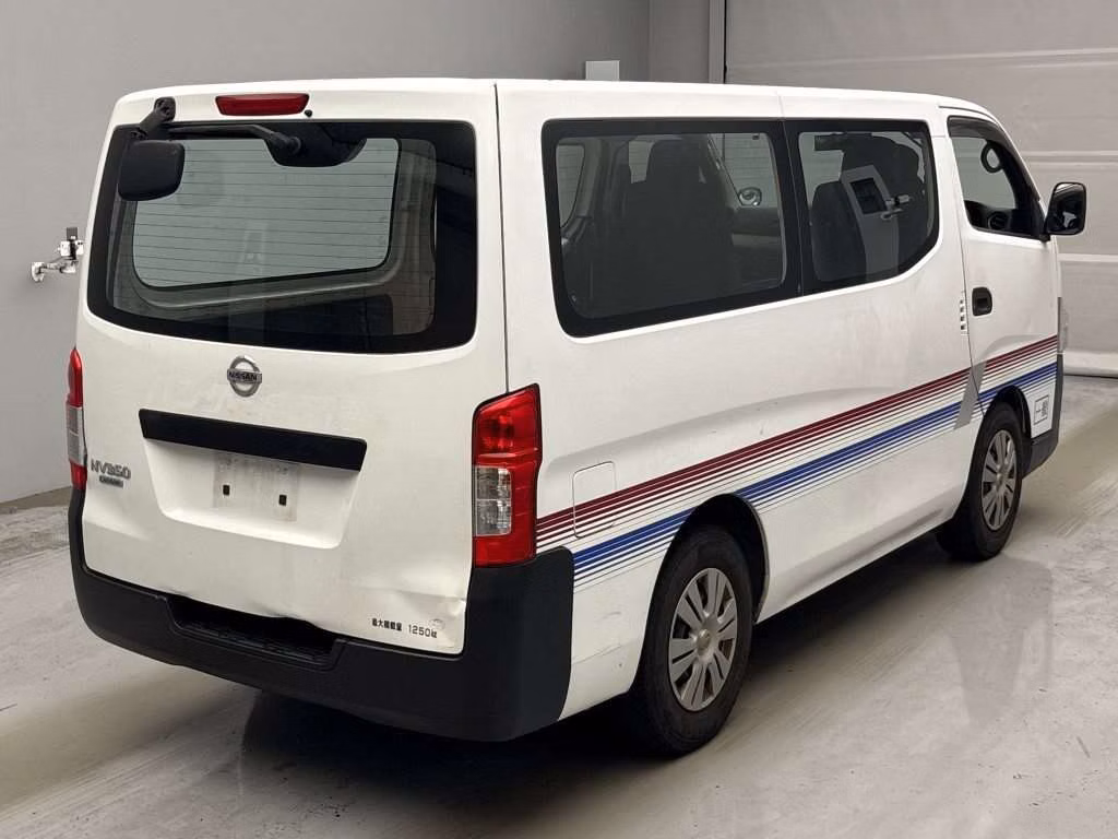 NISSAN NV350 CARAVAN