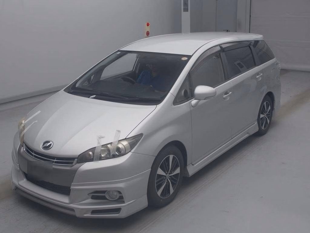 TOYOTA WISH