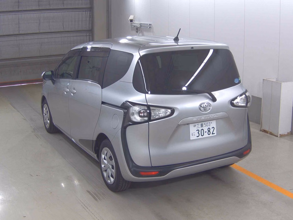 TOYOTA SIENTA