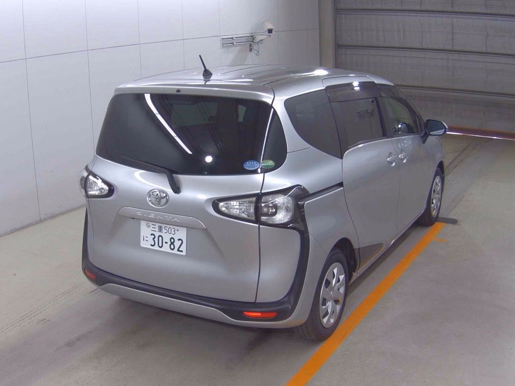 TOYOTA SIENTA