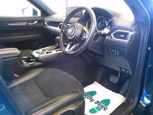 MAZDA CX-8