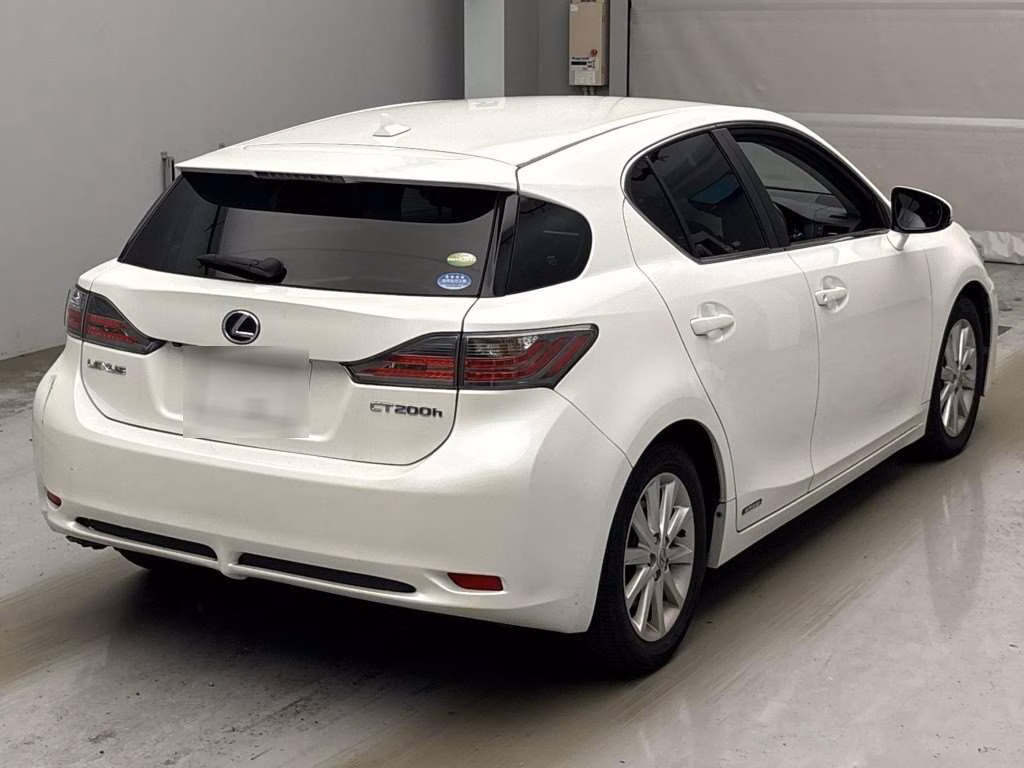 LEXUS CT200H