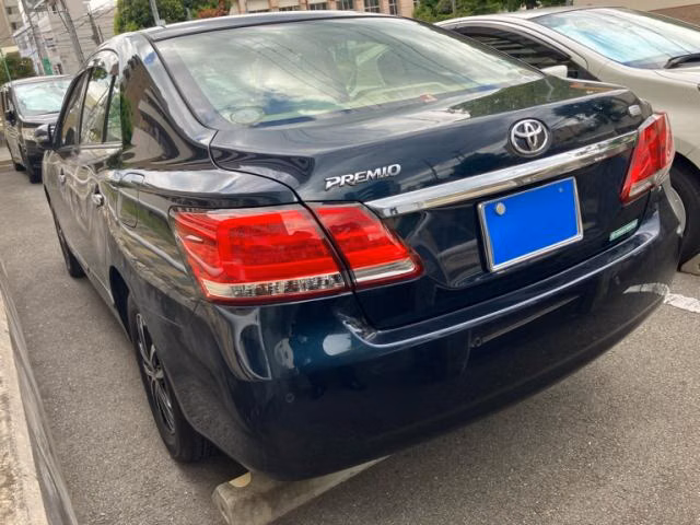 TOYOTA PREMIO