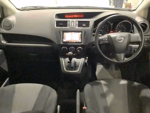 NISSAN LAFESTA