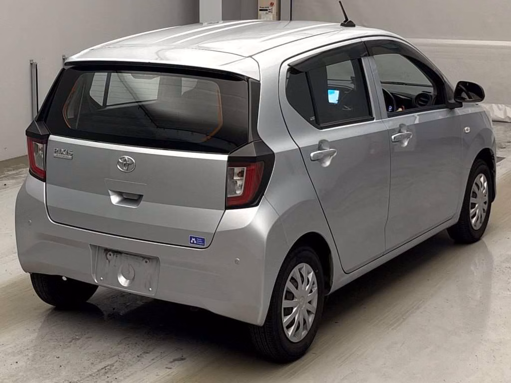 TOYOTA PIXIS EPOCH