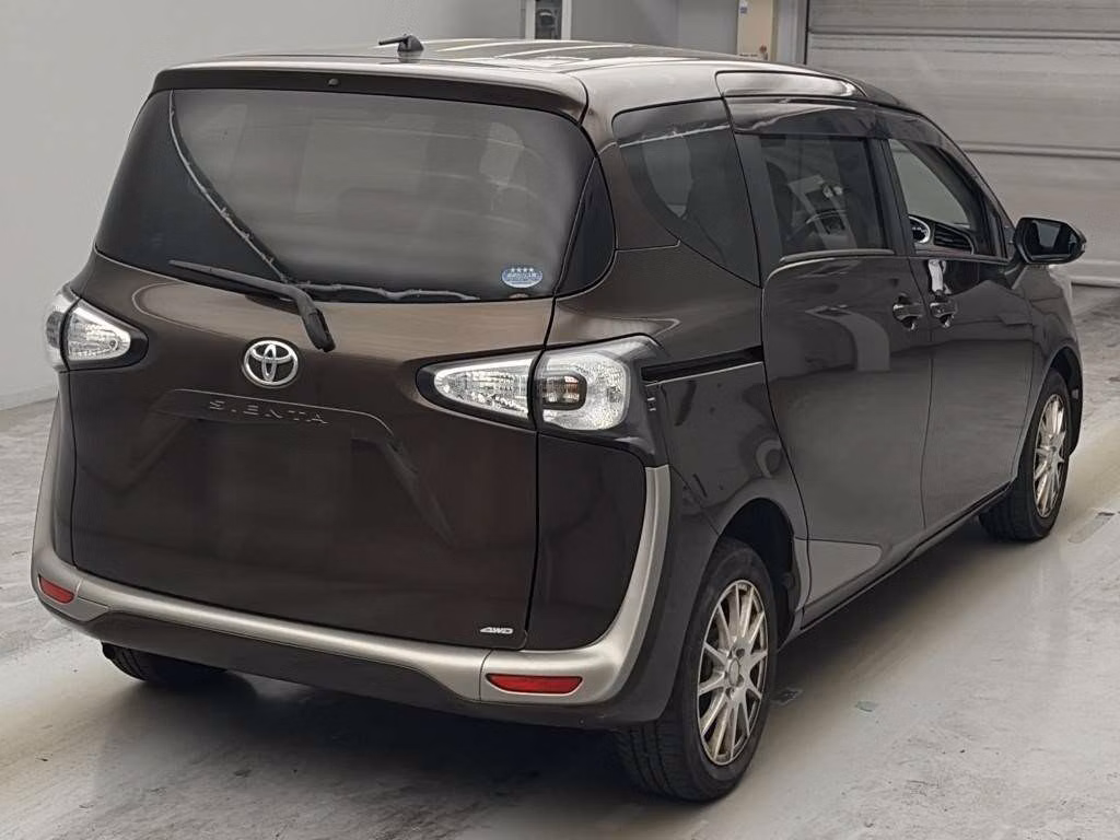TOYOTA SIENTA