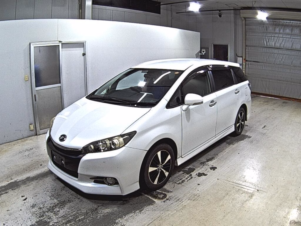 TOYOTA WISH