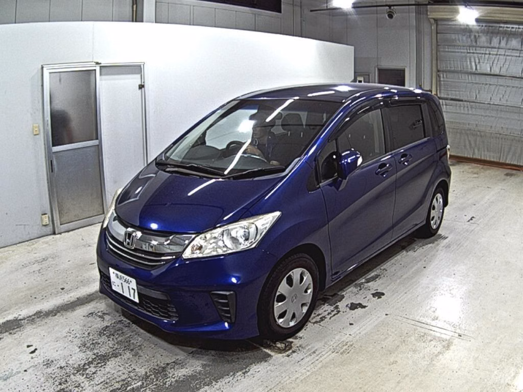 HONDA FREED