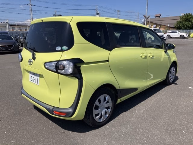 TOYOTA SIENTA