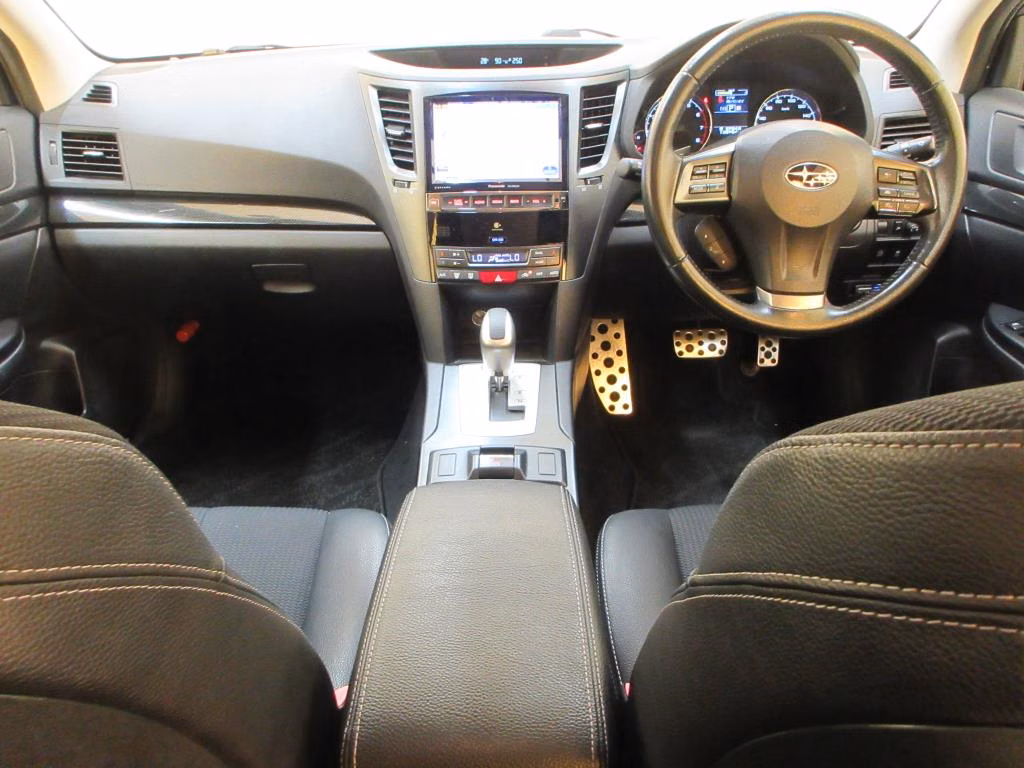 SUBARU LEGACY